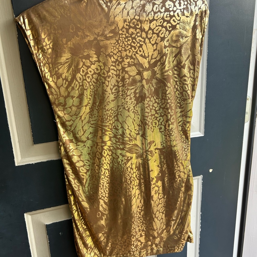 Elegant Gold Patterned Dress